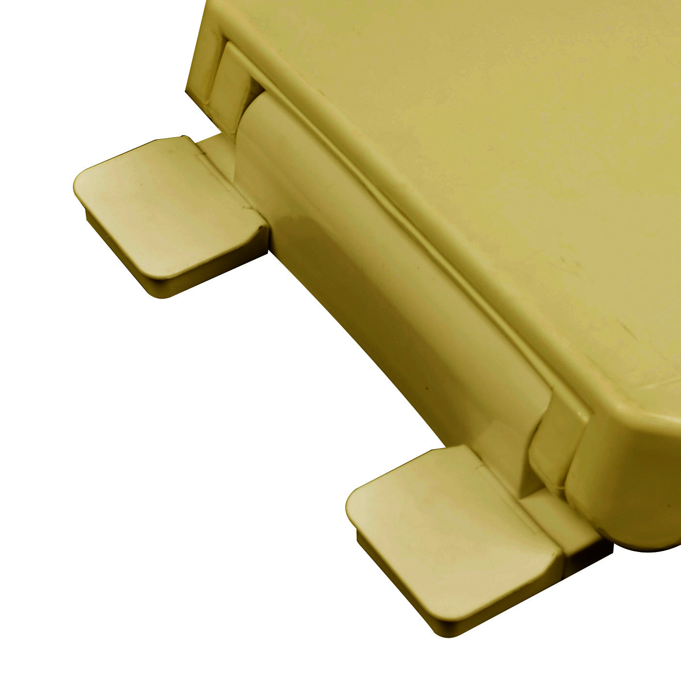 Plastic - Round Model 240-53 Deluxe Slow Close closed front with cover