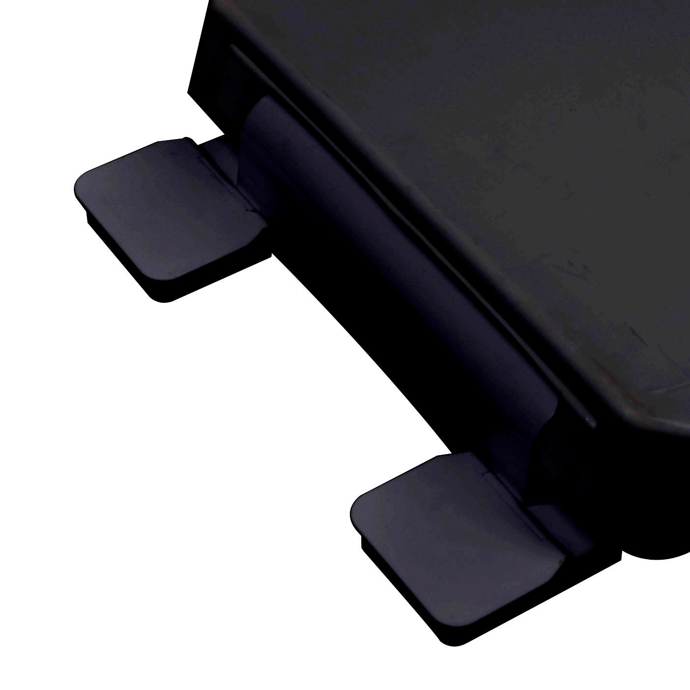 Plastic - Round Model 240-90 Deluxe Slow Close closed front with cover