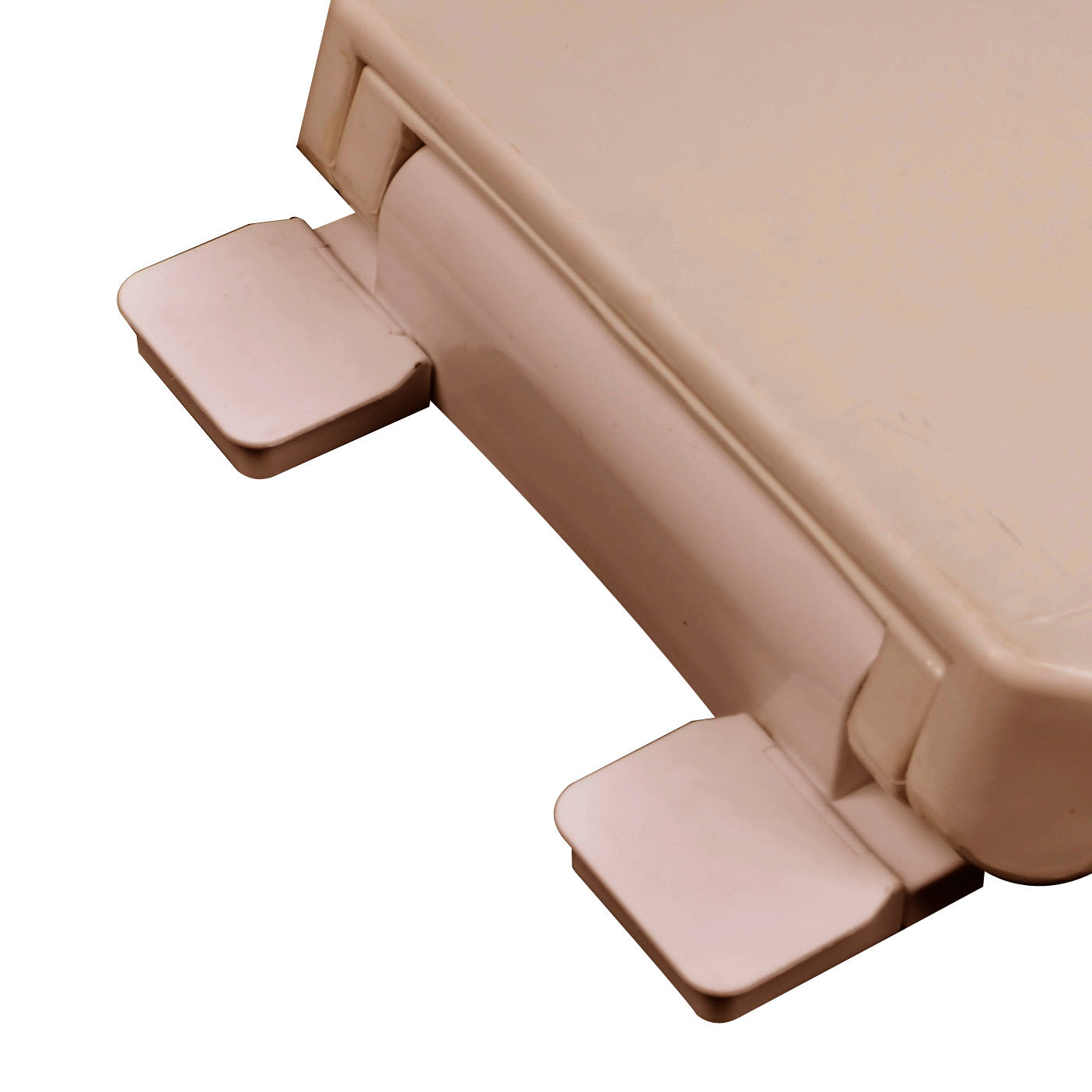Plastic - Elongated Model 241-30 Deluxe Slow Close closed front with cover - Carton of 5 Seats